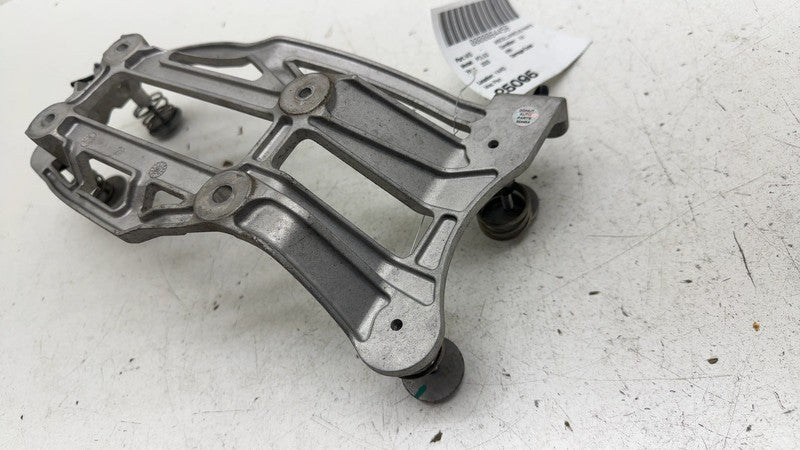 32352687 ⭕ 21-23 Polestar 2 Air Conditioning A/C Compressor Pump Mount Bracket 32352687