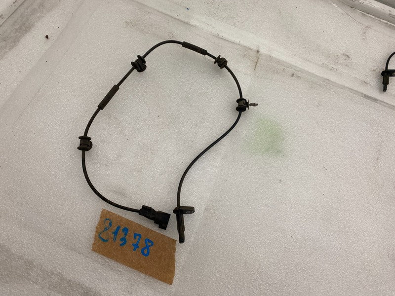 118876100A ⭕ 17-23 Tesla Model 3 Y Front Left or Right ABS Wheel Speed Sensor 1188761-00-A