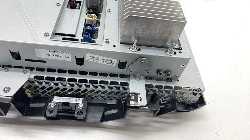 145073700B 2016-2020 Tesla Model S X Display Screen MCU Media Control & Cluster Speedometer