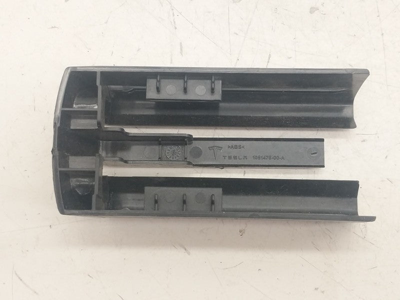 1051476 00 A 12-20 Model S Front Seat Rail Track Trim Rear Outer End Slide Cover 1051476-00-A