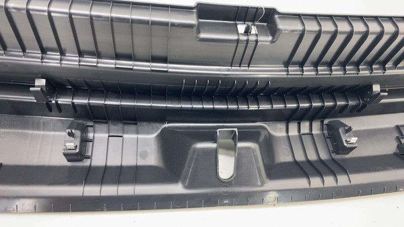 11K 863 459 ⭕2021-2023 ID.4 Rear Trunk Latch Liftgate Scuff Plate Trim Panel Cover 11K863459