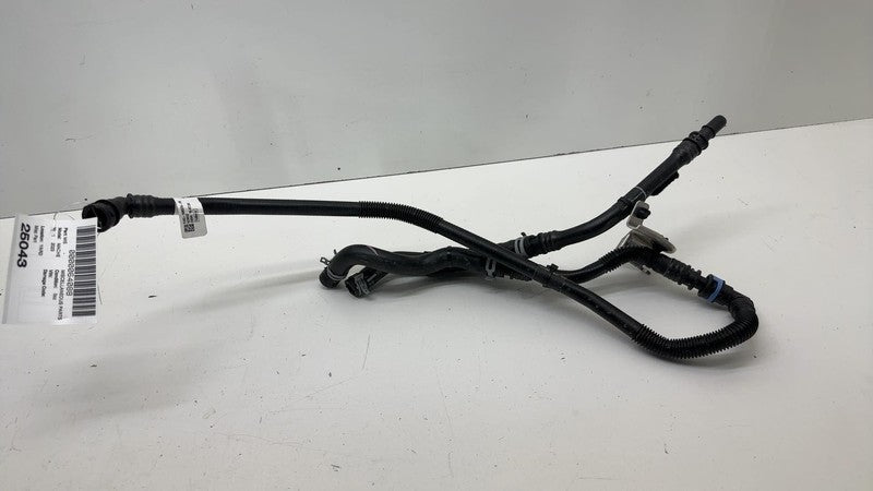 PJ93 18K579 PB ⭕ 21-24 Ford Mustang Mach-E Engine Motor Water Hose Coolant Pipe PJ93-18K579-PB