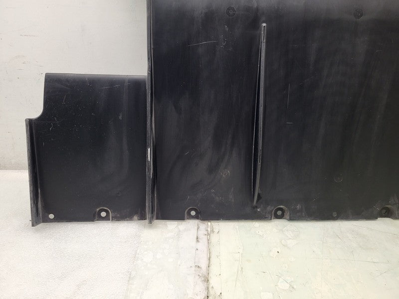 ⭕2016-2020 Tesla Model S Rear Bumper Undertray Splash Shield Trim Cover Assembly