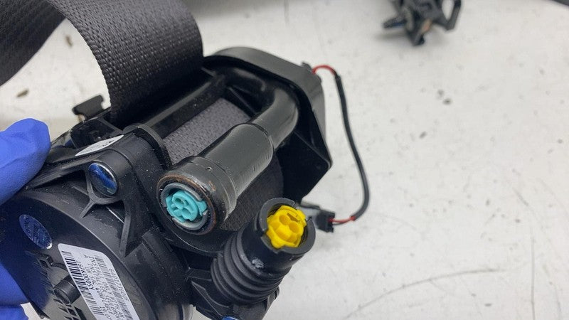 ⭕ 2017-2023 Tesla Model 3 Front Right 1st Row Seat Belt & Retractor 10