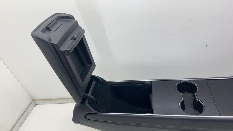 ⭕ 17-20 Model 3 Front Floor Center Console Armrest & Carrier GEN 1  11