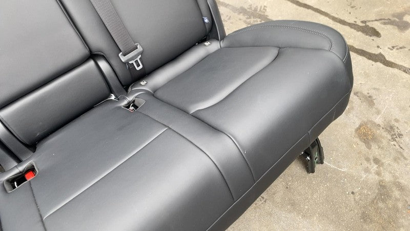⭕ 2020-2024 Tesla Model Y Rear Left & Right 2nd Row Seat Black (5 Seat