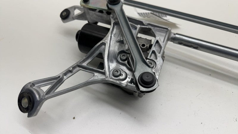 761 955 113 ⭕2019-2024 Porsche Cayenne Front Windshield Wiper Motor w/ Linkage OEM 761955113