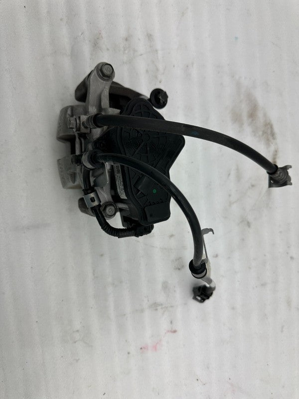 104462400I ⭕ 2017-2025 Tesla Model 3 Rear Right Caliper + Brake Hose Line BASE 1044624-00-I