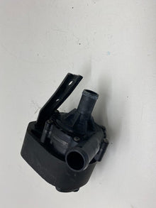 ⭕ 12-15 Model S Motor Inverter Battery Coolant Auxiliary Water Pump 6007367-00-D
