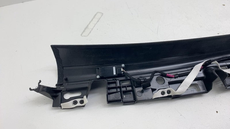 ⭕ 2021-2025 Model X Front Left Windshield A-Pillar Upper Trim Cover 16