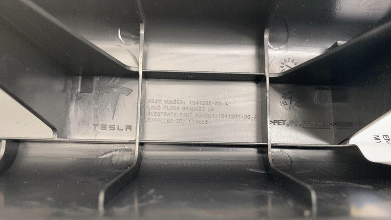 ⭕ 20-24 Model Y Left Side Trunk Luggage Compartment Floor Bracket 1641