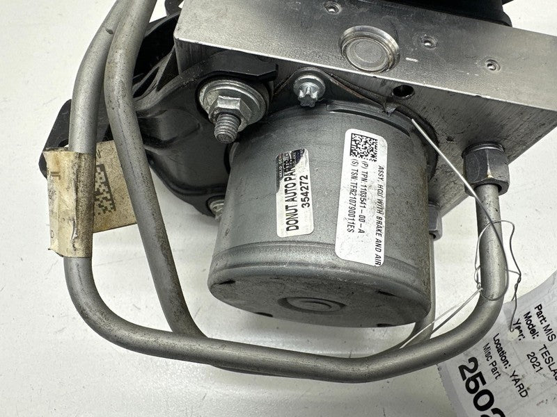 ⭕ 17-23 Tesla Model 3 Anti-Lock Brake System ABS Pump Module Unit 1044