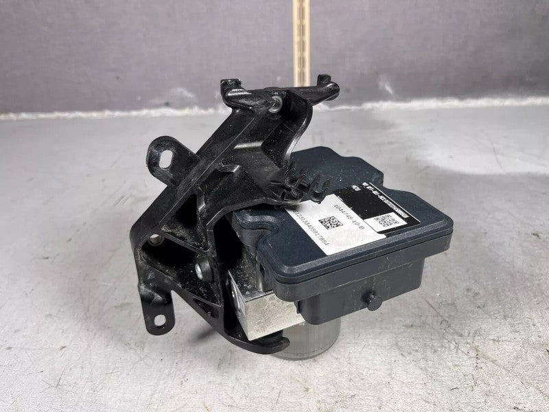 104474510B ⭕ 20-23 Tesla Model Y Anti-Lock Brake System ABS Pump Module Unit 1044745-10-B
