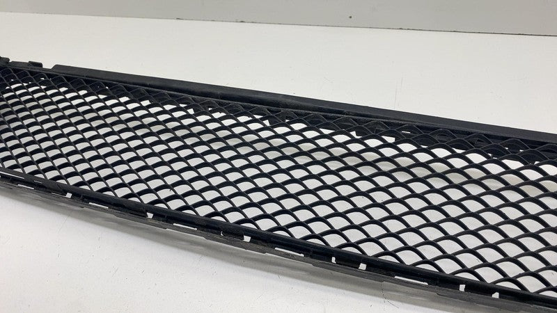 A2428850122 ⭕ 14-17 Mercedes B-Class Front Lower Center Bumper Air Vent Grille A2428850122