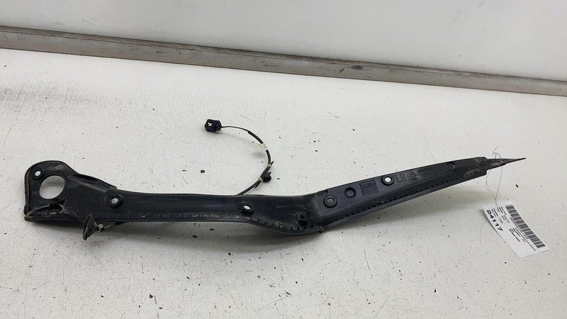 103756000F ⭕ 2016-2024 Tesla Model X Rear Left Lower Door Pinch Sensor Carrier 1037560-00-F