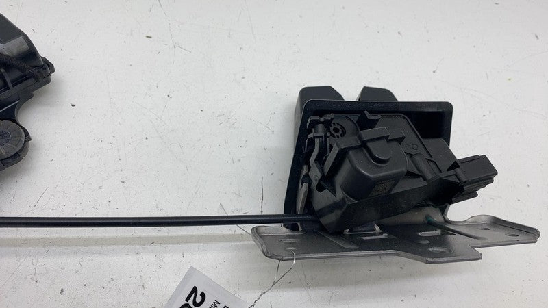 ⭕2021 2022 2023 Polestar 2 Liftgate Power Lock Latch Actuator w/ Motor Assy OEM