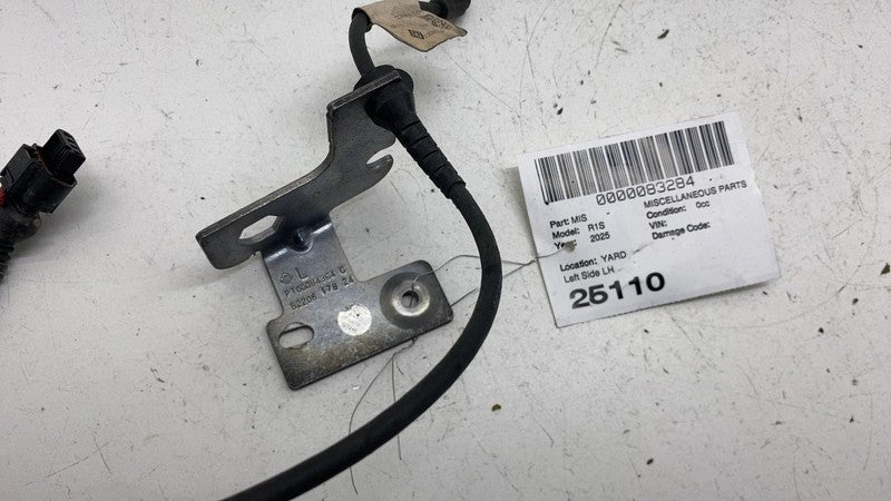⭕ 2025 Rivian R1S Front Left Anti Lock ABS Speed Sensor w/ Bracket  PT