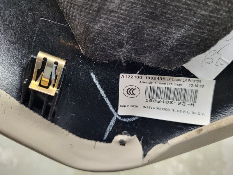 1002405-22-H ⭕ 2016-2020 Tesla Model S X Left Dashboard Lower Dash Trim Retainer 1002405-22-H