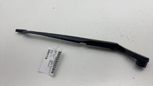 ⭕ 14-18 Chevy Silverado 1500 Front Windshield Washer Fluid Wiper Arm W000065930