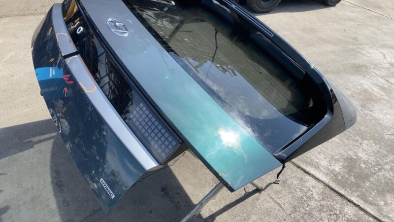 ⭕ 22-24 Hyundai Ioniq 5 Rear Liftgate Hatch Decklid + Tailgate Glass & Spoiler