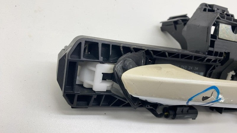 A 204 760 24 34 16-19 Mercedes-Benz GLE350 Rear Passnger Right Exterior Door Handle  White - 799