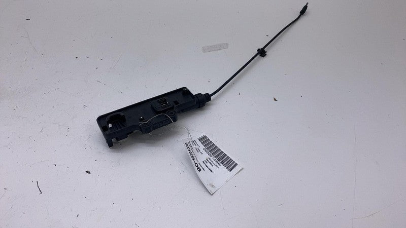 1061816-00-E ⭕ 16-20 Model X Front Secondary Hood Latch Actuator Release Cable 1061816-00-E