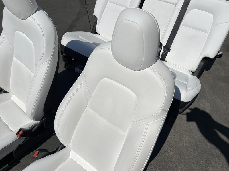 1456943-99-E ⭕ 2020-2022 Tesla Model Y MY Three Row 7-seater Interior Seat Cushion Assy White