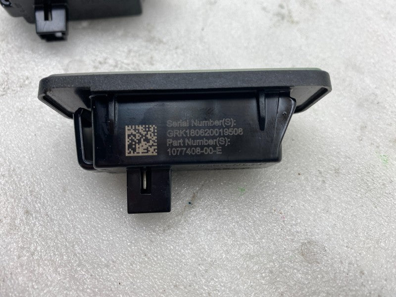 1077408 00 E ⭕ 2017-2023 Tesla Model 3 License Plate Tag LED Lamp Light Assembly 1077408-00-E