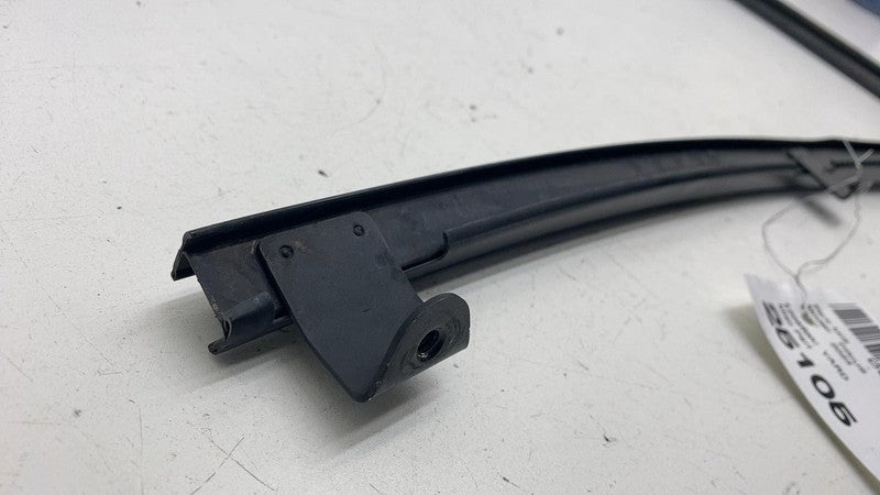 ⭕ 2023-2025 Toyota Prius Rear Driver Side Door Window Run Channel Seal Left OEM