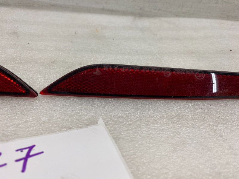 ⭕12-20 Model S Rear Left & Right Bumper Lamp Reflector 6007705-00-C/60