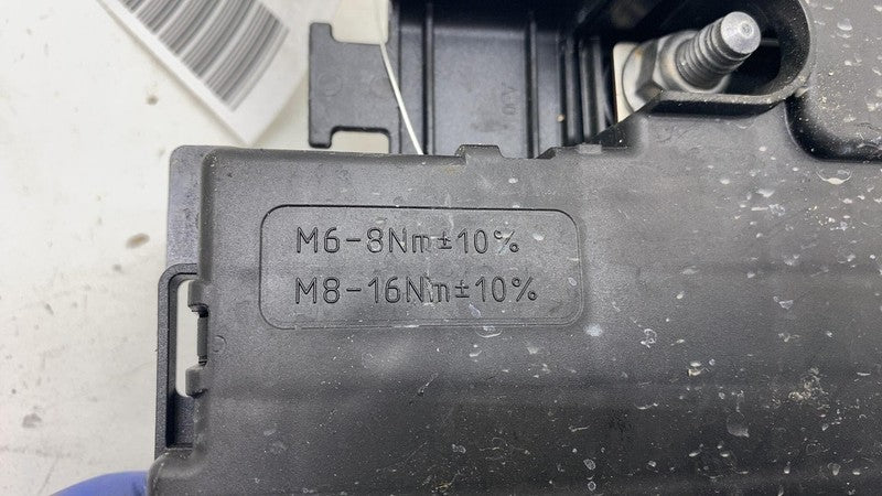 ⭕22 Mercedes Benz EQS450+ Engine Compartment Fuse Relay Junction Box A