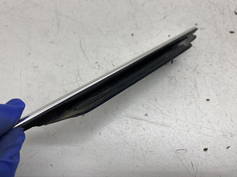 ⭕ 14-20 Maserati Ghibli Front Passenger Exterior Door Window Belt Mold