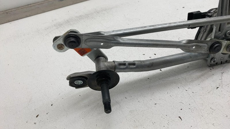2022 2023 2024 Kia EV6 Windshield Wiper Transmission Linkage w/ Motor 