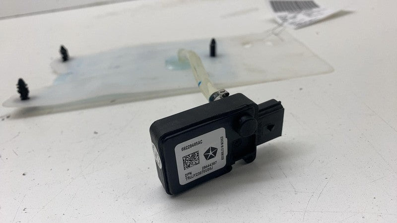 68228485AC ⭕ 2017-2024 Chrysler Pacifica Front Right Side Seat Occupant Sensor 68228485AC