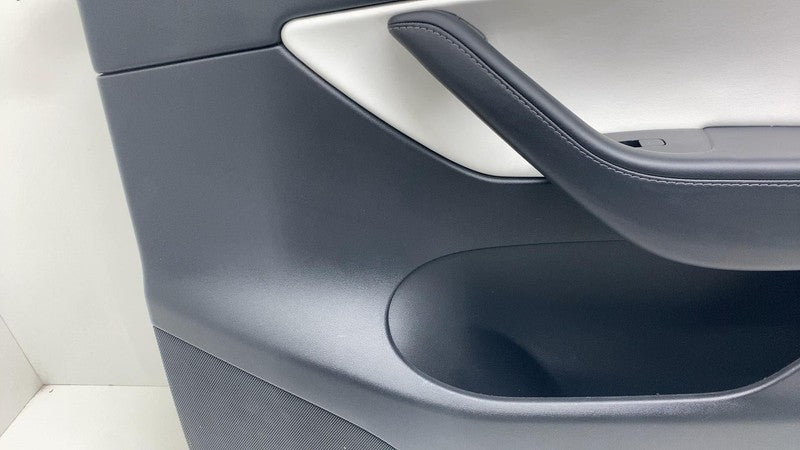 1498482-00-A ⭕ 20-24 Model Y MY Front Passenger Door Panel Trim Card Cover Right 1498482-00-A