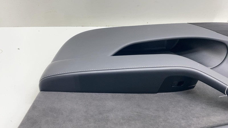 1090411-01-H ⭕ 17-20 Tesla Model 3 Front Right Interior Door Panel Trim Card OEM 1090411-01-H