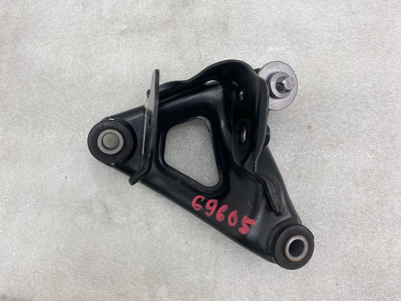 111023200C ⭕ 2017-2023 Tesla Model 3 Y Front Right Side Drive Unit Motor Mount 1110232-00-C