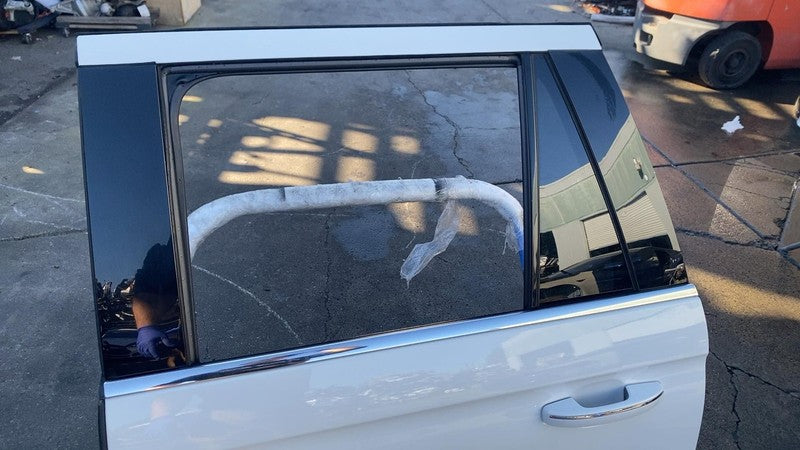 ⭕ 2018-2021 Lincoln Navigator Rear Driver Side Door Shell Panel White 