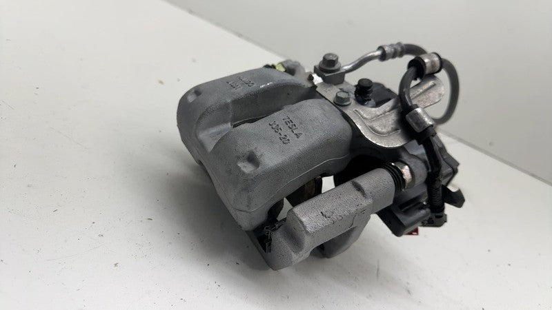 1044624-00-H ⭕ 2017-2025 Tesla Model 3 Rear Right Caliper + Brake Hose Line BASE 1044624-00-H