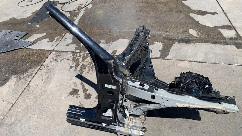 ⭕ 15-21 Mercedes-Benz C-Class Front Right Frame Horn Body Apron Struct