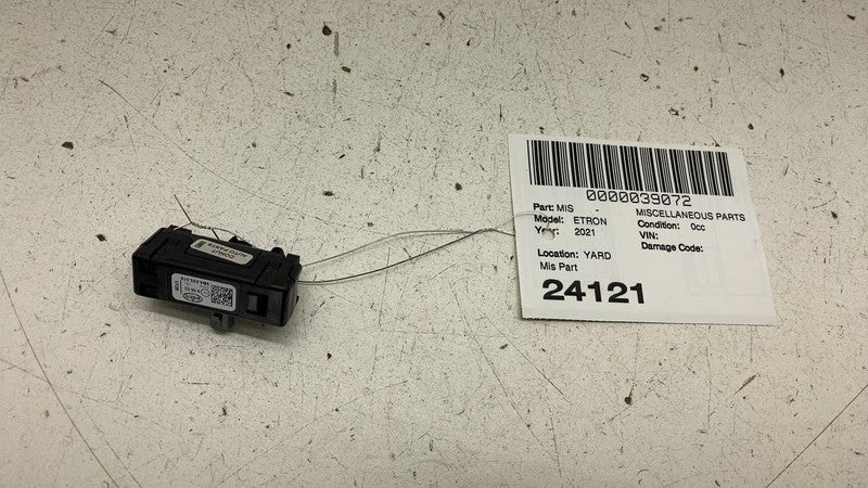 5B4 035 510 ⭕ 2019-2023 Audi E-Tron Mobile Phone Antenna Amplifier Module Assy 5B4035510
