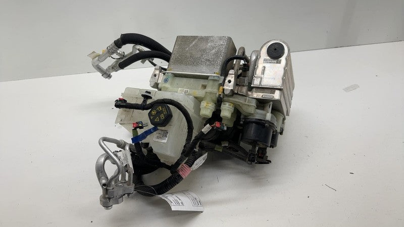 154759500E 21-24 Model 3 Supermanifold Refrigerant Chiller + Coolant Reservoir 1547595-00-E