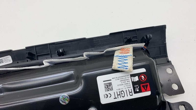 1077826 00 D 2017-2023 Tesla Model 3 Y Passenger Side Lower Knee Safety Airbag Module Right