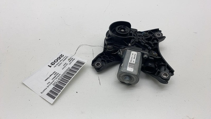 4F0 837 059 A ⭕ 19-25 Porsche Cayenne Front Right Electric Door Close Assist Motor 4F0837059A