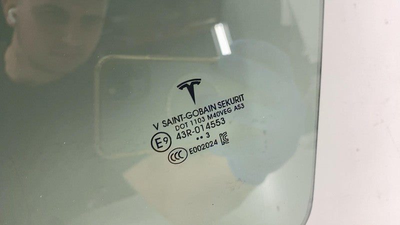 E9 43R-014553 ⭕ 2020-2024 Tesla Model Y MY Rear Driver Side Door Window Glass Left LH Assembly