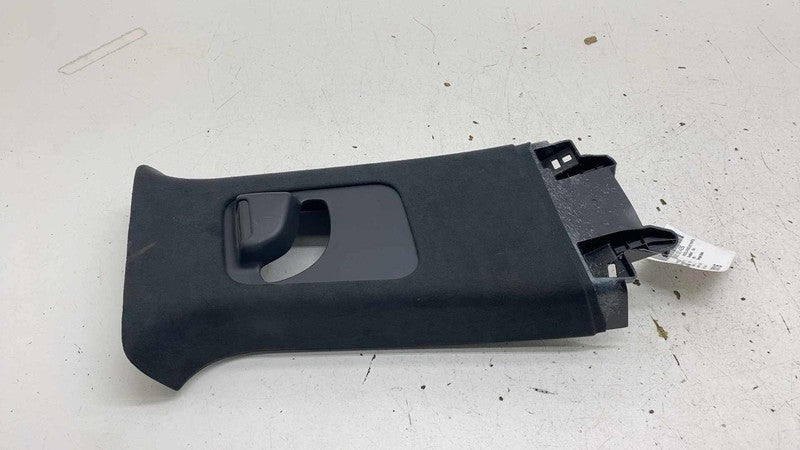 ⭕ 2022-2025 Rivian R1T  B-Pillar Lower Trim Cover Panel Right Side RH PT00001370