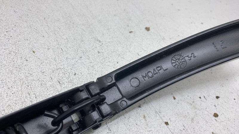 2022 2023 2024 Kia EV6 Passenger Side Windshield Wiper Arm & Blade Rig