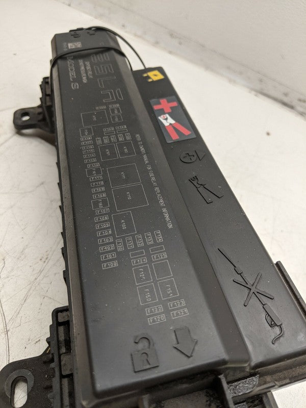 ⭕ 16-20 Model S Front Engine Bay Underhood Fuse Relay Junction Box 103
