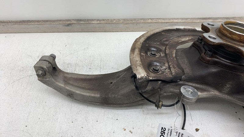 2018-2020 BMW 530e Front Right Spindle Knuckle w/ Upper & Lower Contro
