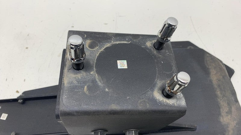 ⭕ 2007-2017 Jeep Wrangler Rugged Ridge Rear Spare Tire Carrier Assembly OEM